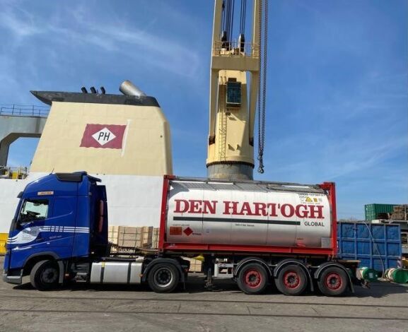Den Hartogh Supply chain solution for specialised ISO-tank of Methanol